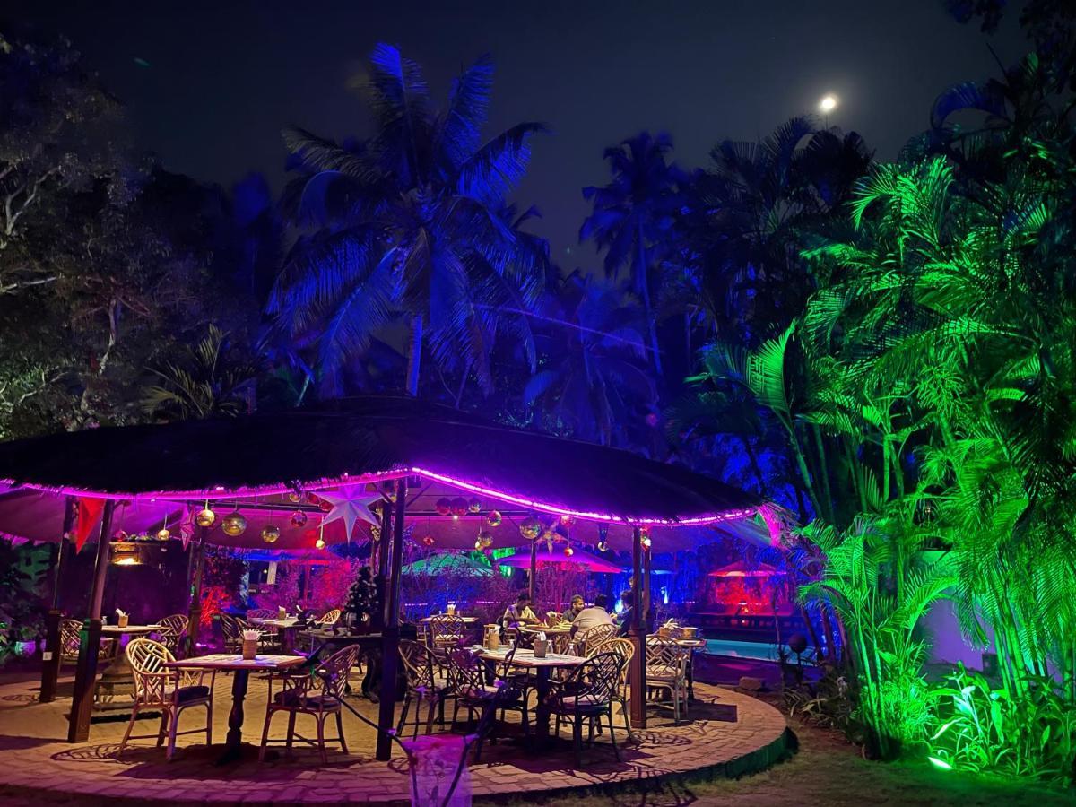 Presa Di Goa - Smith And Appy Managed Otel Calangute Dış mekan fotoğraf